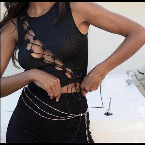 Princess Polly Tops - NEW Princess Polly Weekend Love Top